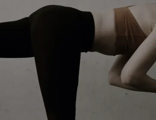 Transformez votre routine avec Idolem Yoga à Bois-Franc. Profitez de sessions variées pour un bien-être total.